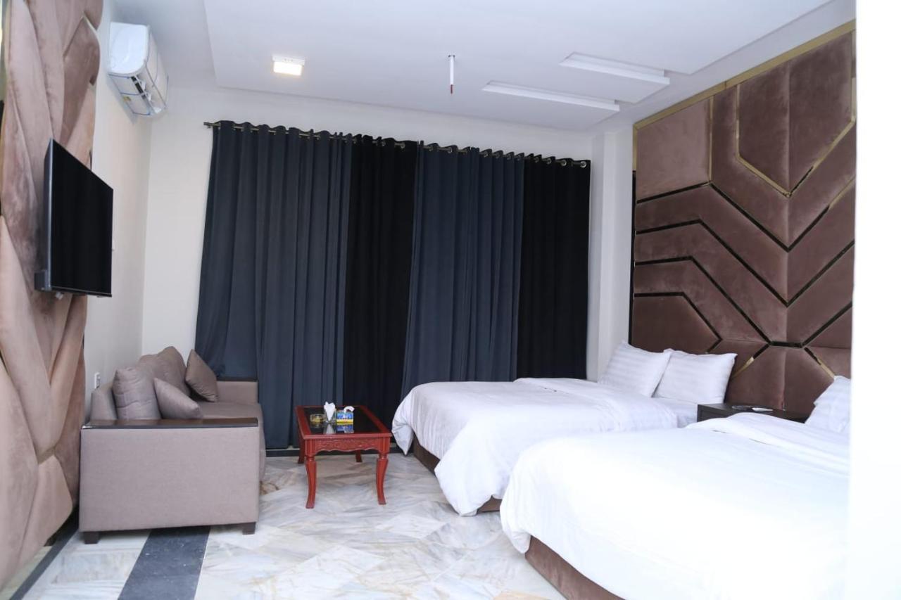 Hayat Grand Guest House Ісламабад Екстер'єр фото
