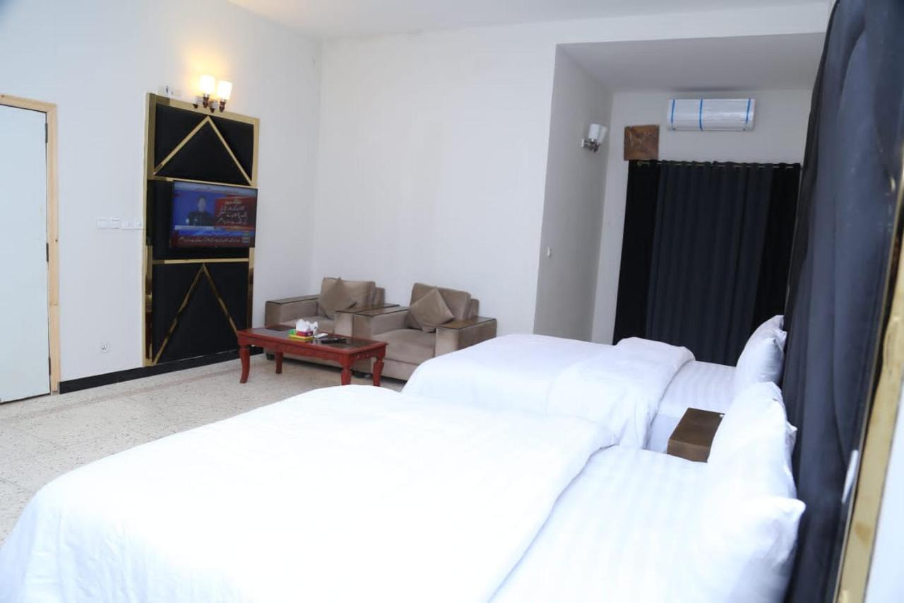 Hayat Grand Guest House Ісламабад Екстер'єр фото